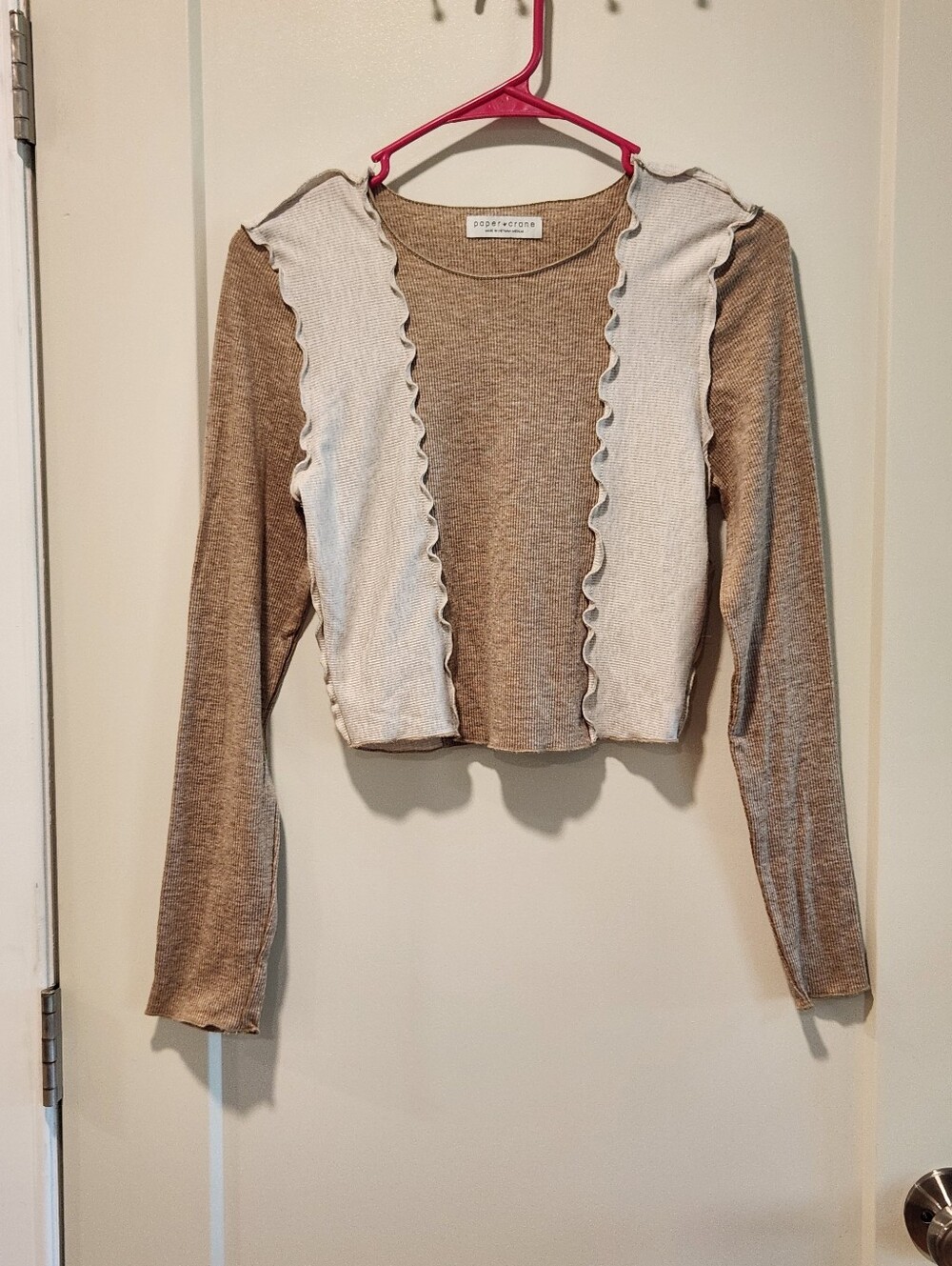 Paper Crane Two-Tone Ribbed Long Sleeve Crop M